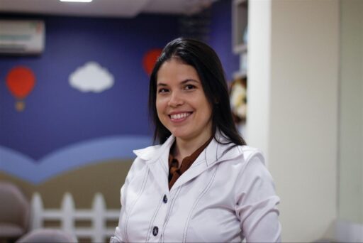 Dra. Júlia Barros – Alergista